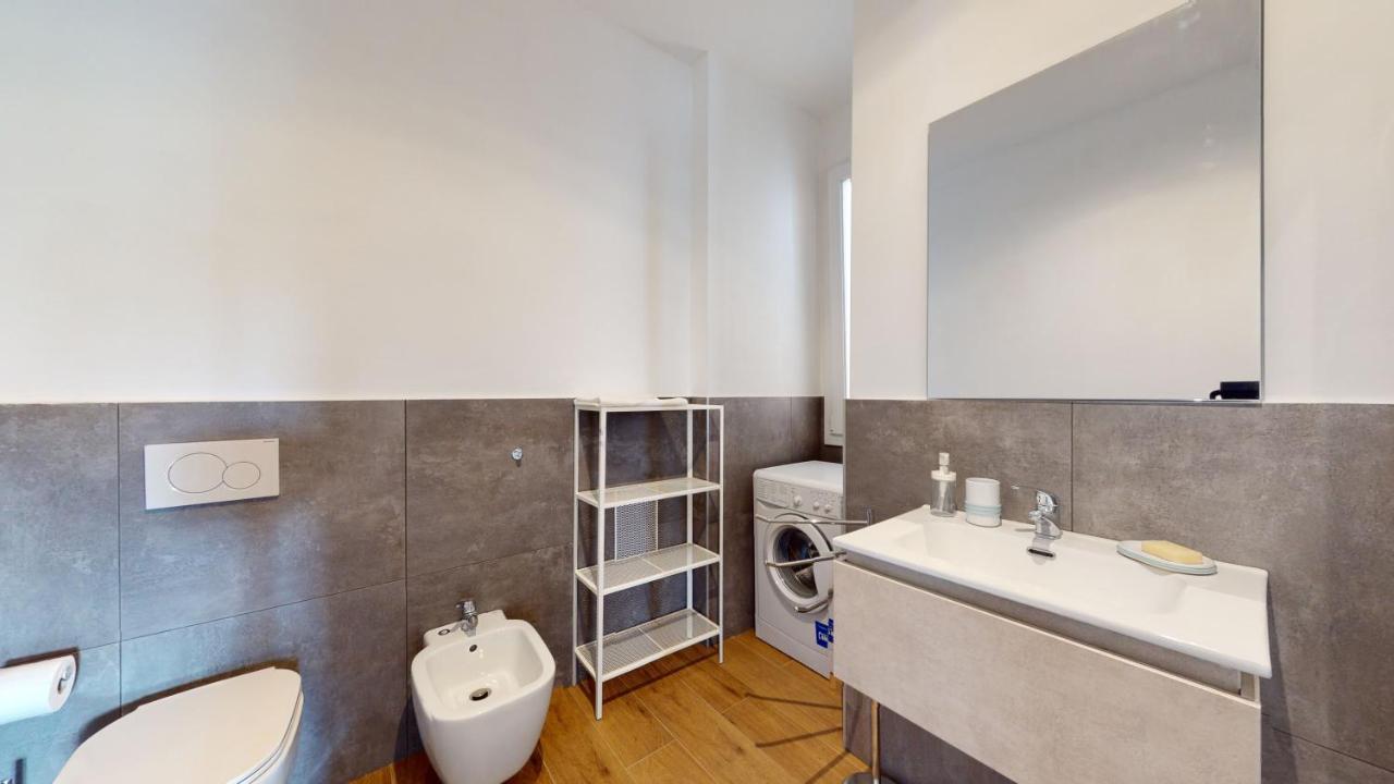 Avantgard Rooms S. Orsola Bologna Luaran gambar